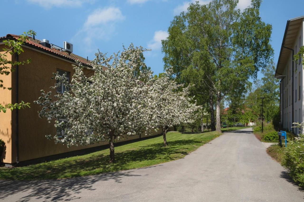 Bosoen Hotell & Konferens Lidingo Bagian luar foto